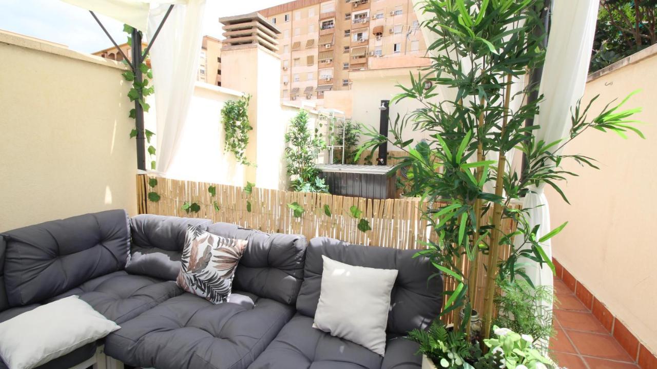 Del Parque Flats Atico Capuchinos Apartment Malaga Exterior photo
